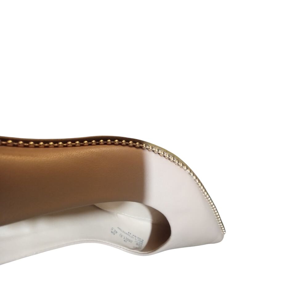 Coach Willa Leather Gold Studded Pointed Toe Block Heels Biege Size 10 - Picture 9 of 11